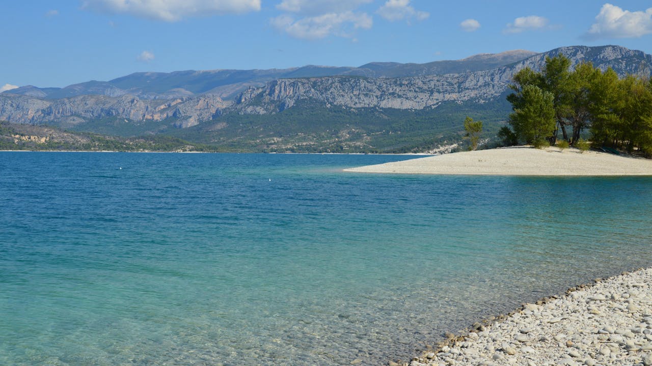 pexels photo 12956203.jpeg